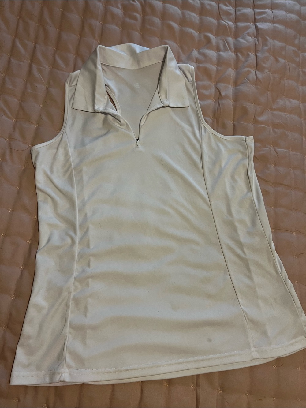 Sleeveless Zip-Front Golf Tank